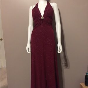 Long Delaru Burgundy Shimmer 3/4 Halter Prom Dress